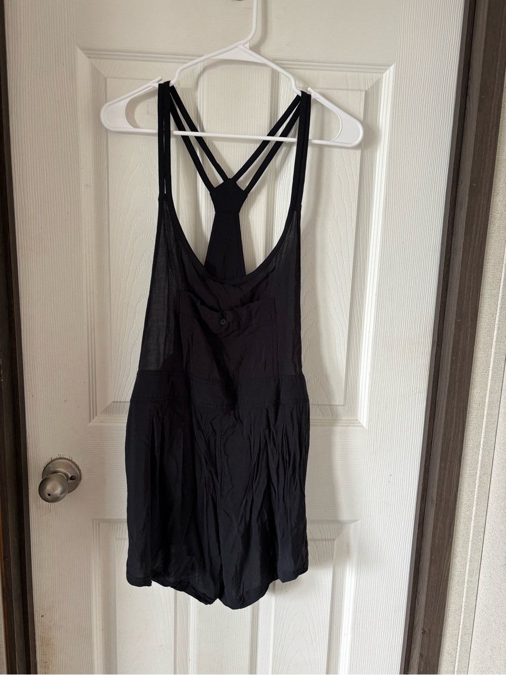 Ecote Black Sleeveless Strappy Romper